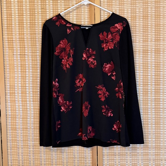 41 Hawthorn Tops - 41 Hawthorn Women Black Red Floral Split Neck Long‎ Sleeve Top Mixed Media M